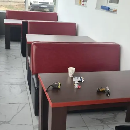 нов девня Hotel